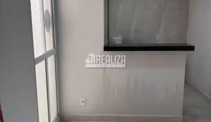 Apartamento com 2 Quarto(s) e 1 banheiro(s) para Alugar, 50 m² por R$ 1605 / Mês