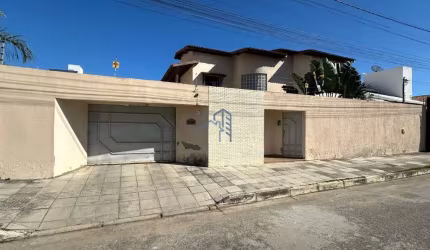 Casa com 4 quartos à venda na Rua Raquel de Queiroz, 63, Boa Vista, Vitória da Conquista por R$ 1.200.000