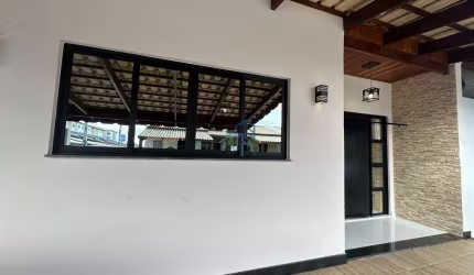 Casa em condomínio fechado com 3 quartos à venda na Guimarães Rosa, 1040, Boa Vista, Vitória da Conquista por R$ 680.000