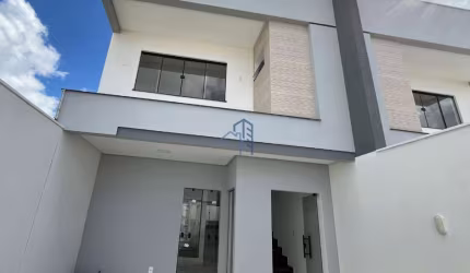 Casa com 3 quartos à venda na Rua Dely Vieira Silva, 4, Felícia, Vitória da Conquista por R$ 380.000