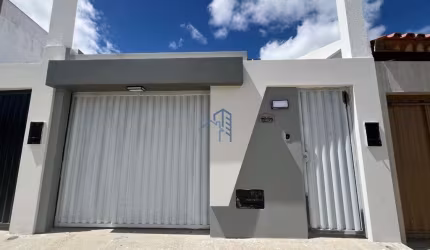 Casa com 3 quartos à venda na Rua São Sebastião, 626, Felícia, Vitória da Conquista por R$ 300.000