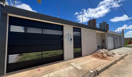 Casa com 3 quartos à venda na Embira Branca, 67, Boa Vista, Vitória da Conquista por R$ 540.000