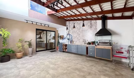 Casa com 3 quartos à venda na José Firmo Dias, 519, Felícia, Vitória da Conquista por R$ 565.000