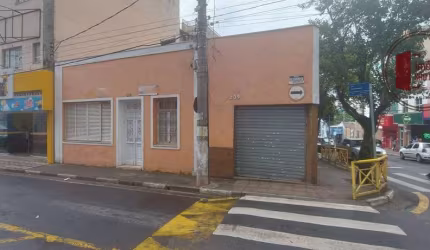 Casa térrea Centro para fins Comerciais