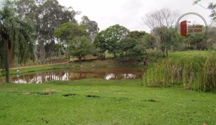 Maravilhosa fazenda com lago Região de Itu