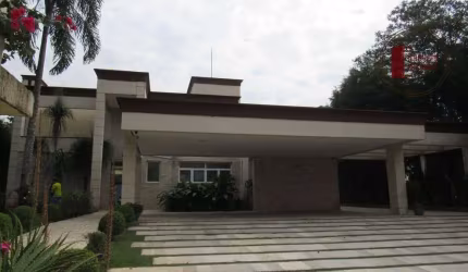Linda casa em condomínio  Fazendinha  na Granja Viana - venda ou locação