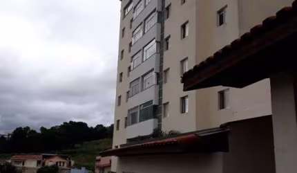 Apartamento com 3 dormitórios à venda, 100 m² por R$ 550.000,00 - Centro - São Roque/SP