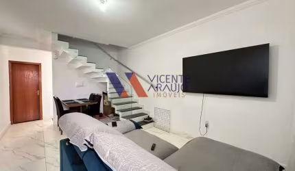Casa geminada duplex com dois quartos a venda, bairro Senhora das Graças em Betim.