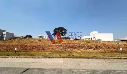Lote de 1000m² com excelente topografia à venda, condomínio Valle da Serra em Betim.