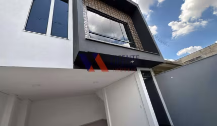 Casa geminada duplex 130m² com dois quartos a venda, bairro Jardim Casa Branca em Betim.