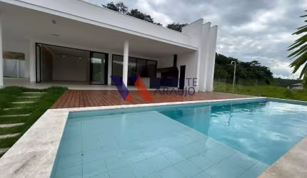 Casa com 4 suítes à venda, Condomínio Valle da Serra em Betim.