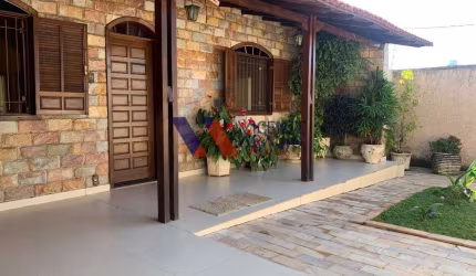 Casa Residencial/Comercial à Venda no Brasiléia Betim