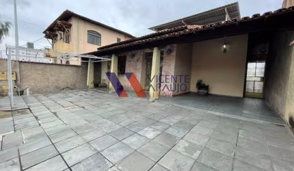 Casa Comercial para Locação no Centro de Betim – Ideal para Clínicas, Escritórios!