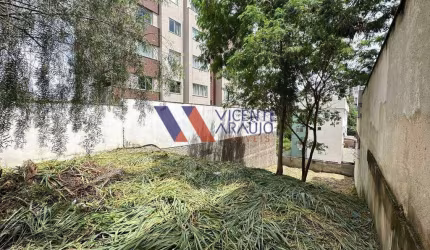 Lote de 420m² à venda, bairro Jardim da Cidade.