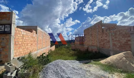 Lote à venda no bairro Tiradentes, em Betim.