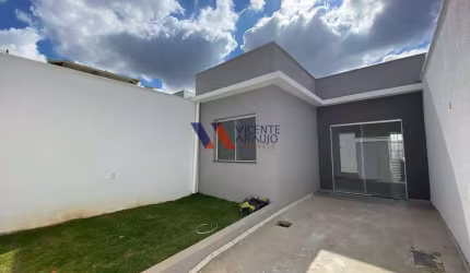 Casa com 2 quartos à venda no bairro Vila Verde, em Betim. Oportunidade!
