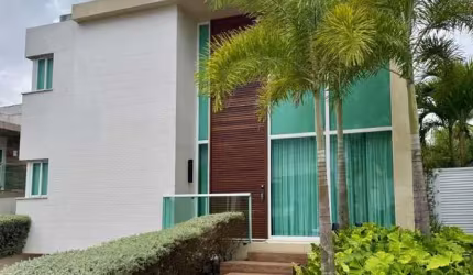 Casa em condomínio fechado com 4 quartos à venda no Alphaville II, Salvador  por R$ 4.790.000