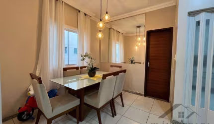 Casa em condomínio fechado com 4 quartos à venda no Stella Maris, Salvador  por R$ 690.000