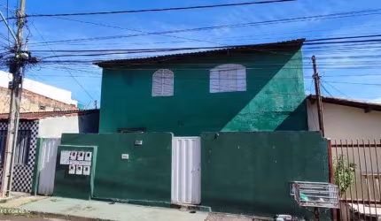 Casa Bairro São José com 10 Kitnets !!! 350.000 !!!