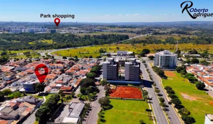 Vendo com Exclusividade Sobrado Espetacular 4 Quartos na QE 21 Guará II !!! 1.400.000 !!!