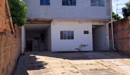 Atenção Investidores!!! Vendo Prédio com 09 Unidades Alugadas em Planaltina !!! 1.200.000!!!
