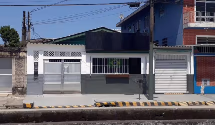 Casa para Venda em Guarujá, Vila Lygia, 2 dormitórios, 3 banheiros, 2 vagas