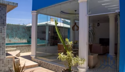 Reduziu o valor!! Maravilhoso duplex no Mar do Norte a poucos metros da praia.