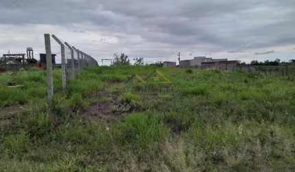 Terreno &#224; venda de 1000m&#178; no bairro Canal Torto