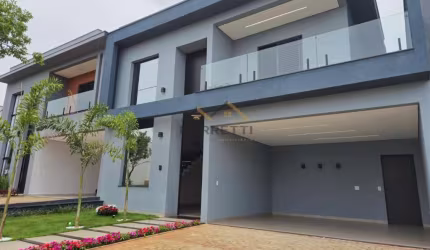 Casa de alto padrão &#224; venda com 250m&#178; de terreno e 191,50m&#178; de construção, com 3 quartos sendo suítes e piscina no Park Unimep Taquaral.