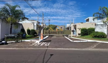 Casa a venda em condominio