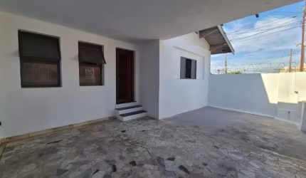 Casa para alugar com 2 quartos e duas vagas de garagem, Piracicamirim