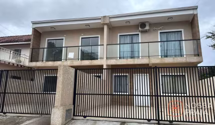 Sobrado alto padrão com piscina a apenas 300 metros da praia! 133 m² por R$ 620.000 - Barra do Saí - Itapoá/SC