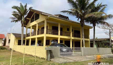 Sobrado mobiliado FRENTE-MAR com 5 dormitórios à venda, 343 m² por R$ 1.200.000 - Itapoá - Itapoá/SC