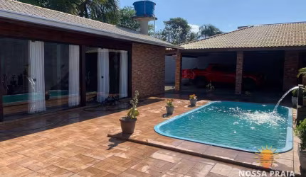 Casa com 3 dormitórios à venda, 190 m² por R$ 600.000,00 - Brasília - Itapoá/SC