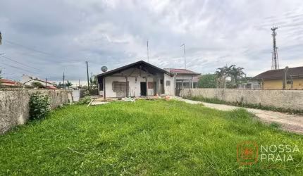 Casa com 3 dormitórios à venda, 96 m² por R$ 750.000,00 - Brasília - Itapoá/SC