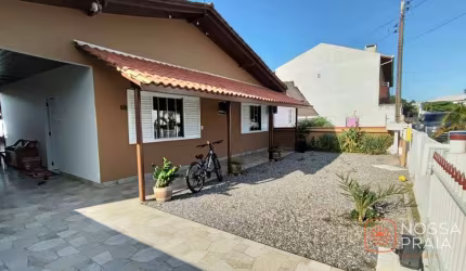 Casa com 5 dormitórios à venda, 178 m² por R$ 750.000 - Itapema do Sai - Itapoá/SC