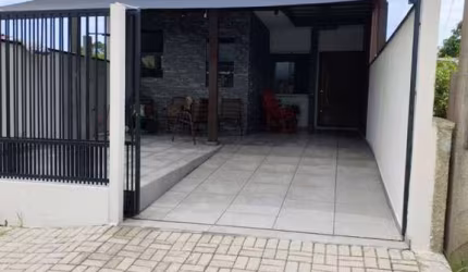 Casa com 3 dormitórios à venda, 140 m² por R$ 525.000 - Cambiju - Itapoá/SC