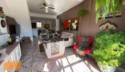 Cobertura com 4 dormitórios à venda, 150 m² - Vila Nova - Cabo Frio/RJ