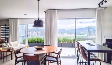 Cobertura com 3 quartos à venda na Rua Sidnei Nocetti, 76, Centro, Florianópolis, 219 m2 por R$ 3.300.000