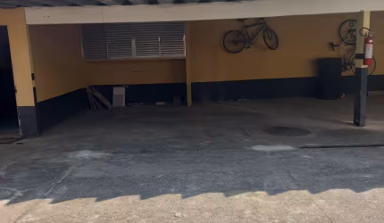 Galpão em ramos