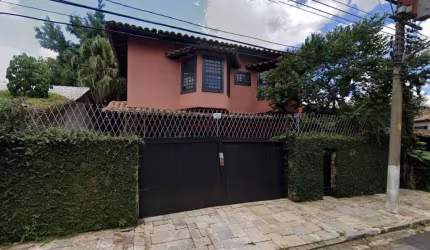 Casa 954 m² (Próx. ao Jockey Club de São Paulo) - Jardim Everest - São Paulo - SP