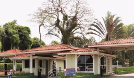 Casa no Condomínio Porto de Ibiúna com 2.010 m² de Terreno e 310 m² de área construída - Ibiúna - SP