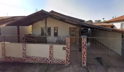 Casa em Terreno de 300 m² - Santa Ines - Cerqueira César - SP