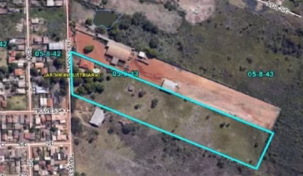 Área com 28.312 m² (área total) e 289 m² (área construída) - Distrito Industrial - Cuiabá - MT