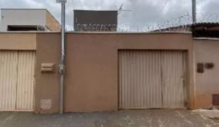 Casa 99 m² - Setor Pontakayana - Trindade - GO