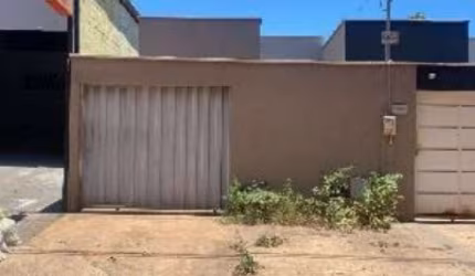 Casa em Condomínio 103 m² - Setor Ponta Kayana - Trindade - GO
