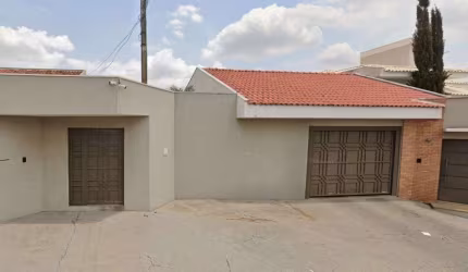 Casa 258m² (área construída) e 720 m² (terreno) - Parque Res. Agudo Romão - Catanduva - SP