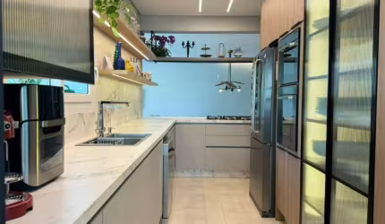 Cobertura à venda com 4 quartos e 2 vagas de garagem no João Paulo em Florianópolis/SC