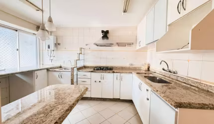 Cobertura duplex à venda com 3 quartos no Centro de Florianópolis/SC