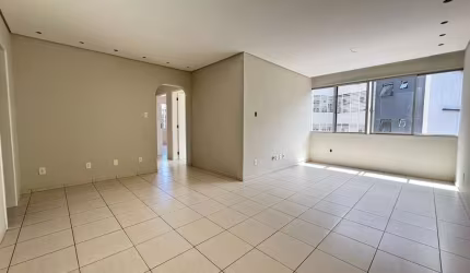Apartamento à Venda no Centro de Florianópolis/SC